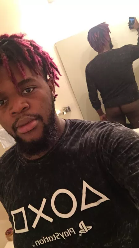 Feeling thick today any takers? by Phantom_kiss