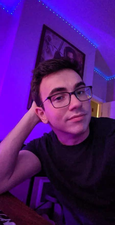 Feeling Very Purple by Arcamonde