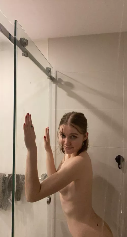 feeling very wet right now… by PrincessTahlia9