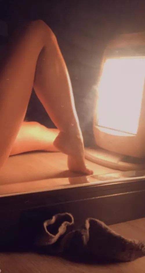 Feet MUSE by Feet_hand_Muse