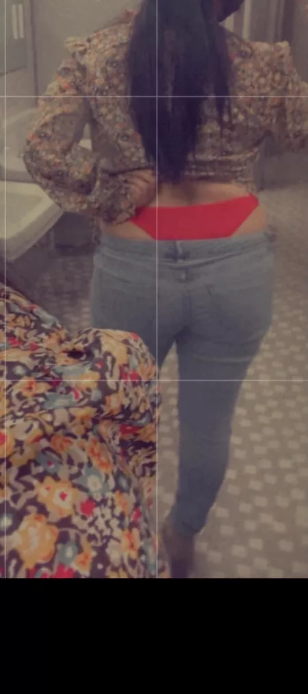 Felt a little horny at work so I had to step away😘 by westcoastcouplexo