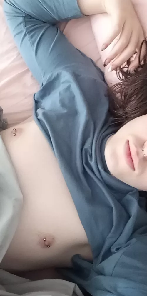 felt cold so got into bed 🥶🤧 by robinhood_56