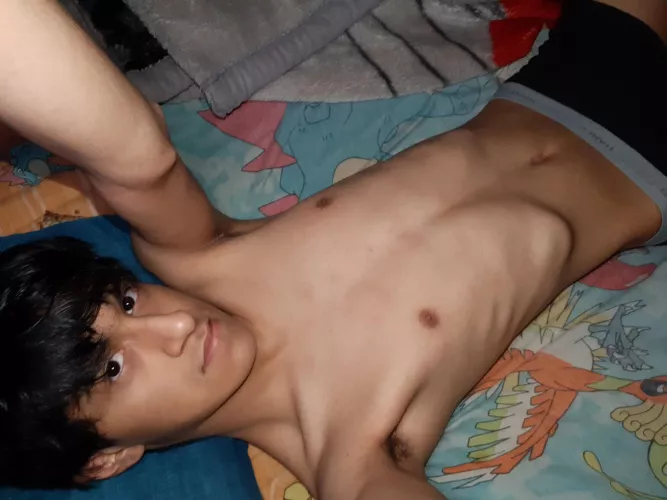 Felt cute before going to bed by AlexRam05