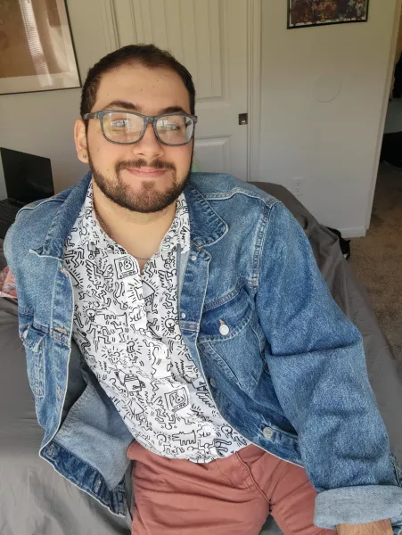 Felt cute enough to post for the first time today. Hope yall are having a great day 😊 by Diegoizarra