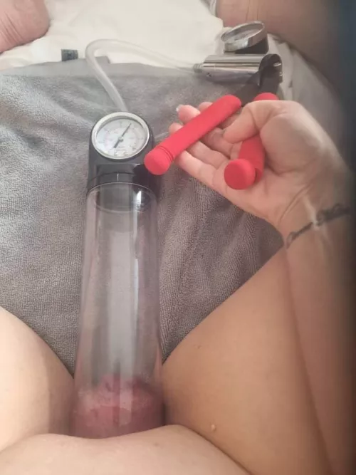 Felt I should make her feel better... by mysteryjayne