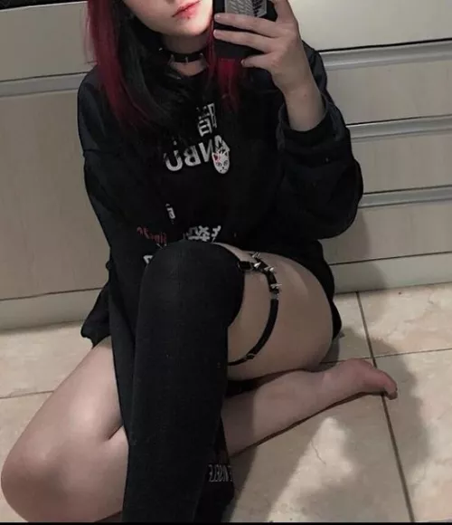 felt super hot feel horny too by urfavegothslutxx