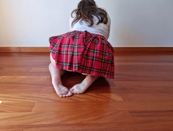 Felt very confortable in this position 😈[20 F] by Allyswea