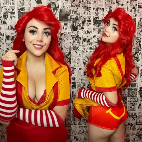 Fem Ronald McDonald by Buttercupcosplays by Buttercupcosplays