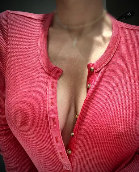 [F]emale 43, Feeling sexy and confident this morning (OC) by bsbmilf