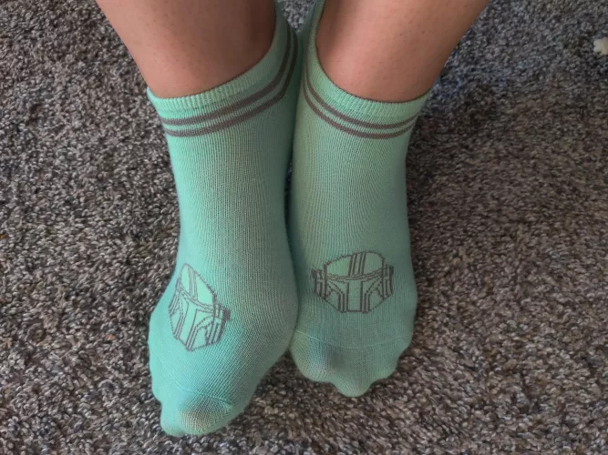 [Female] Who likes my new socks? Anyone want to see them peeled off slowly? by kaitylady13