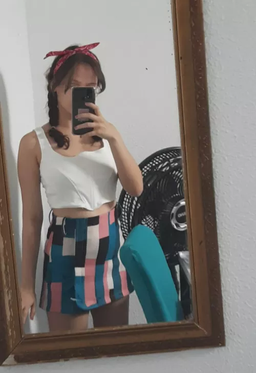 Femboi just wanted to cuddle this night 😖 by bauhaus56