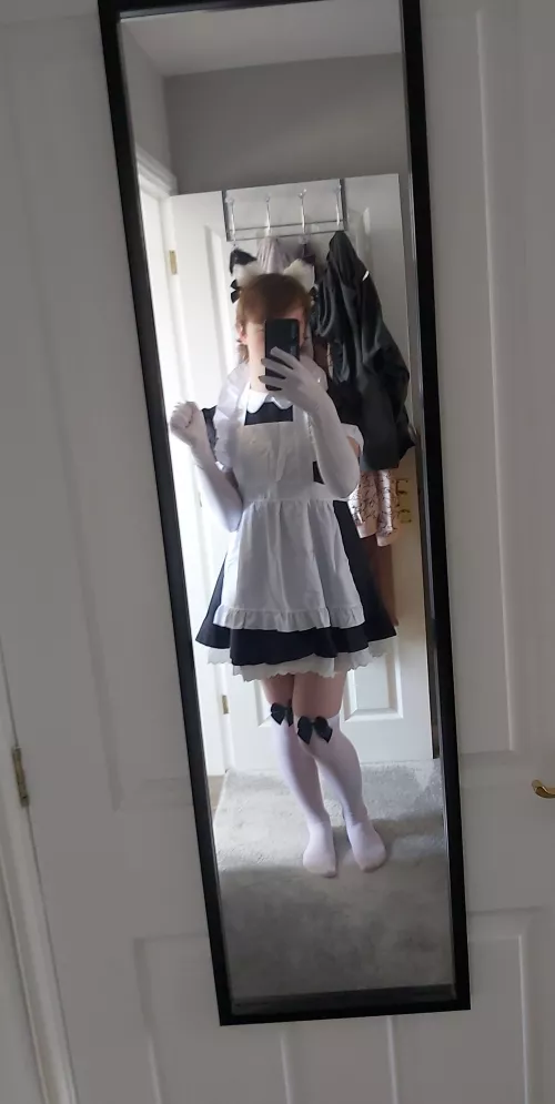 Femboy maid for hire :3 (from old account) by dvatrap