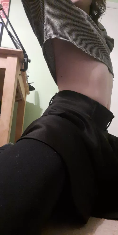 Femboy Midriff for you ppl by Femboy_Kiki