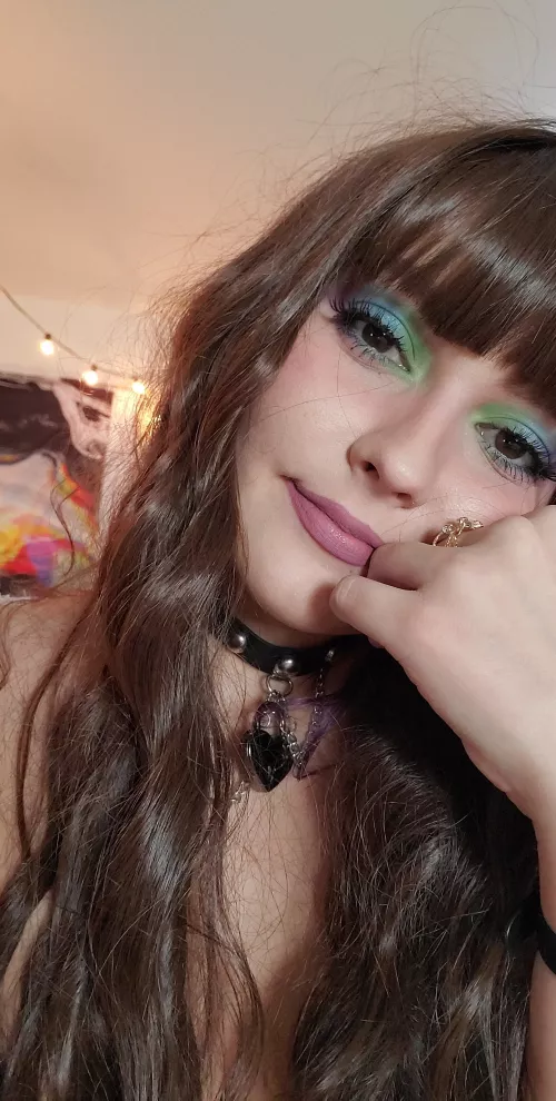 Fem[dom] & Vanilla available!💦A goddess made to be worshipped🍑 I make u weak, there's no use resisting👸🏻 Cum serve like the beta bitch u are! [sext][cam] Snap👇 Kik/Telegram: elliebeanss by elliebeanssss