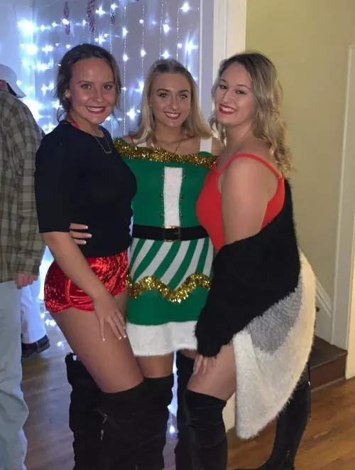 Festive friends by Chaturbater1