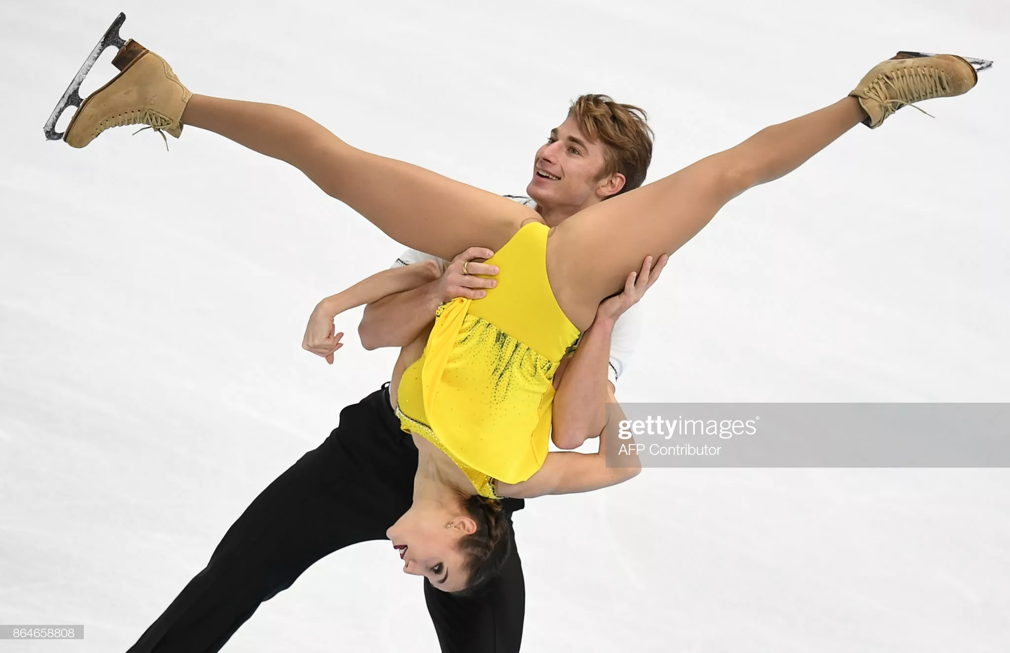 Figure skater pair Kristina Astakhova at the 2017 ISU Grand Prix Rostelecom Cup posted by LavishnessImm2a