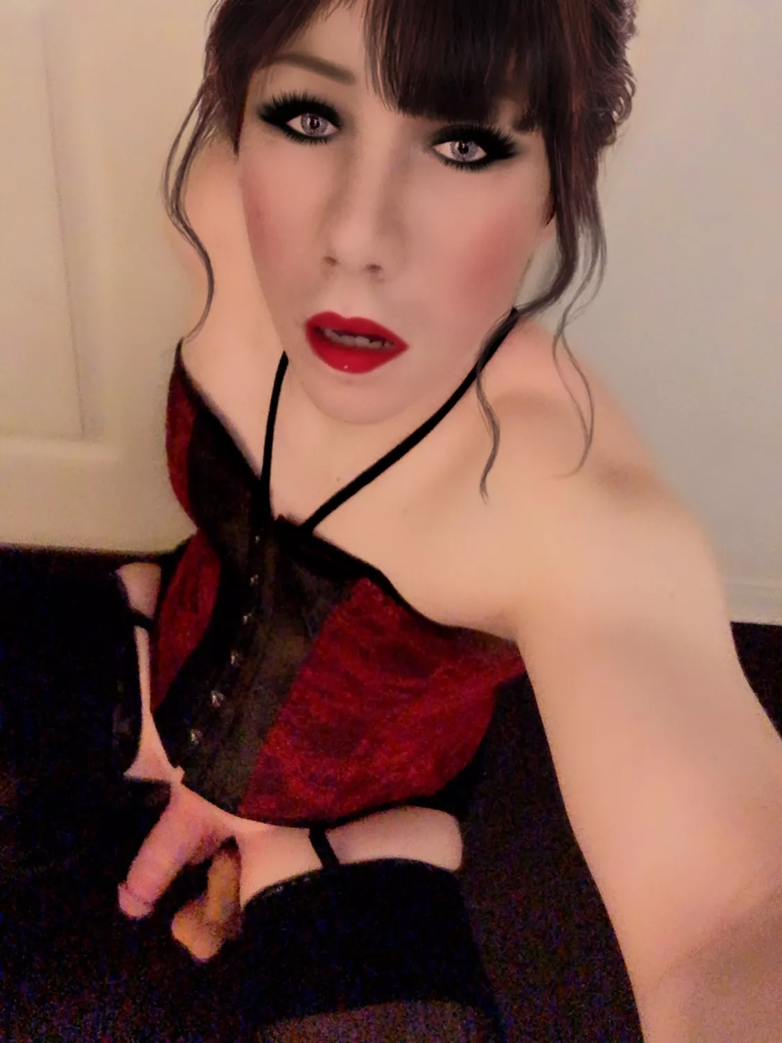 Fill me plz 🤤 posted by ohsissysasha