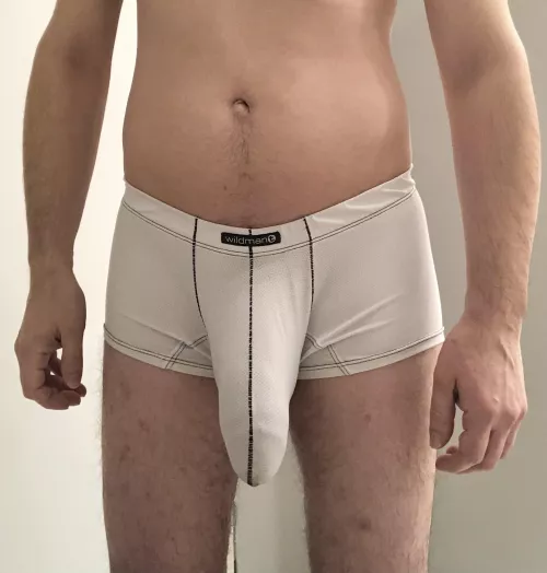 Filling out this large pouch underwear by WayTooThick
