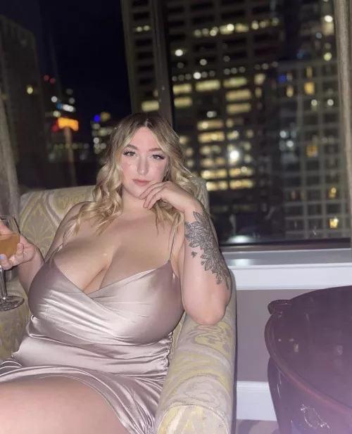 Filling that dress out by jseth384