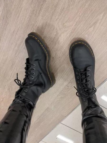 Finally getting to shiny Spanx leggings and Docs season again 😍 by collaredbabe