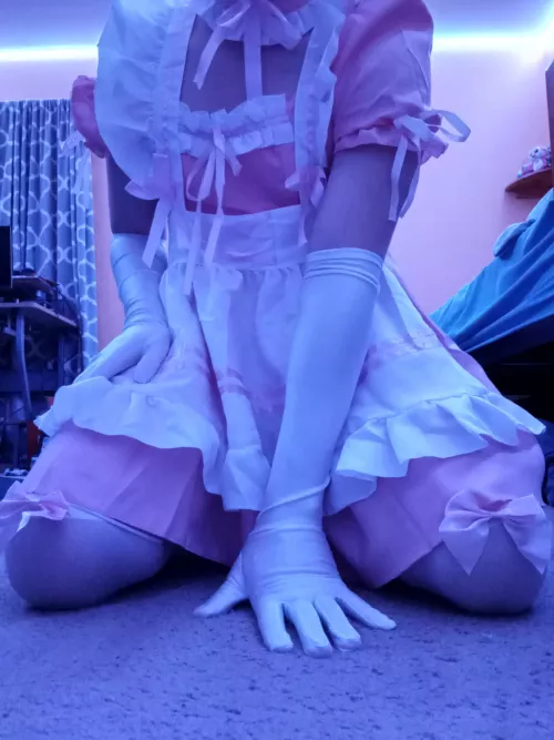 finally got a maid dress :D by FreeTheBabySloths