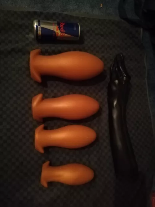 Finally home alone, I think it will be a interesting night by blue-blak