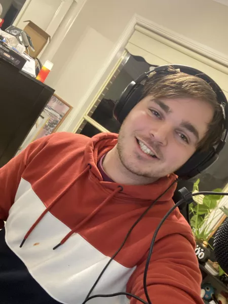 Finally made a actual YouTube video! Took so long to make by Bezzza23