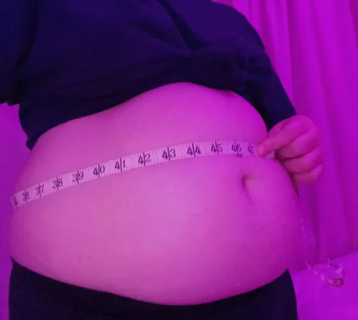 finally measured my belly and…. 😳 i used to have a 26 inch waist… 😖 i must have measured wrong, can anyone correct me if i have? 😳 by asherine
