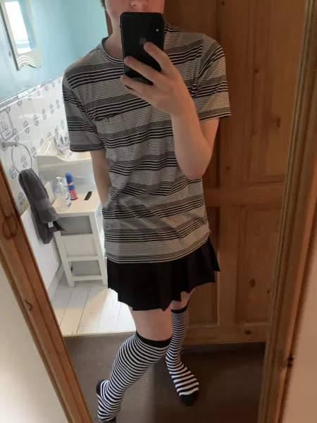 Finally plucked up the courage to post one of my pics of me in a skirt by Prince-of-Rhyl