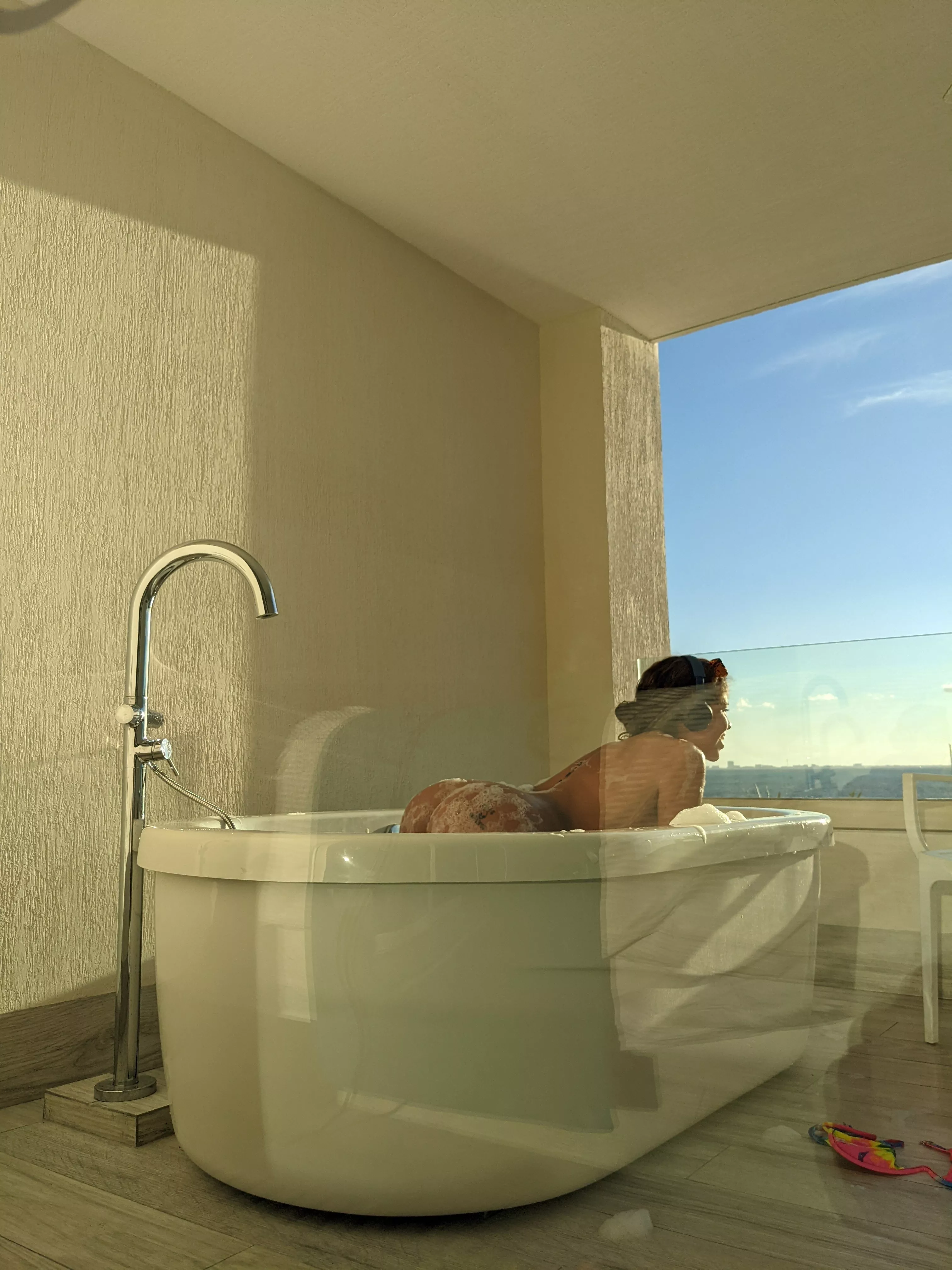 Find me in your hotel room wyd? posted by TheSophiaRodriguez