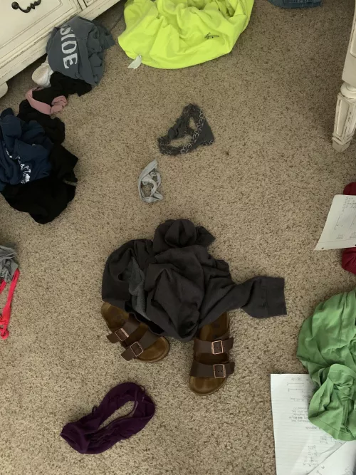 Find the Dirty Panties! by easylooking256