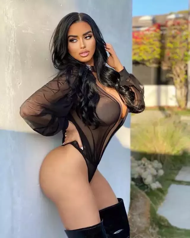 Fine baddie 🔥🔥 Full Collection in the comments posted by nosmoke0023