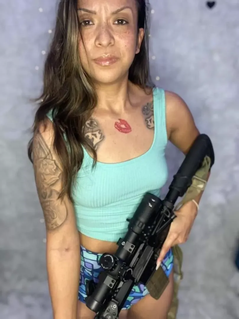 Finger off the trigger ladies. You're welcome. 🤑 posted by gagsovernags