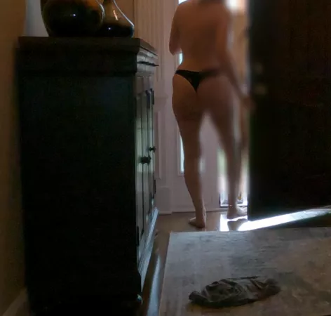 First attempt at pizza delivery dare.. was a woman who giggled and left by josiepcat