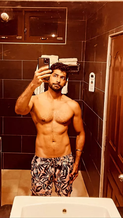 First pic here! by oradagan