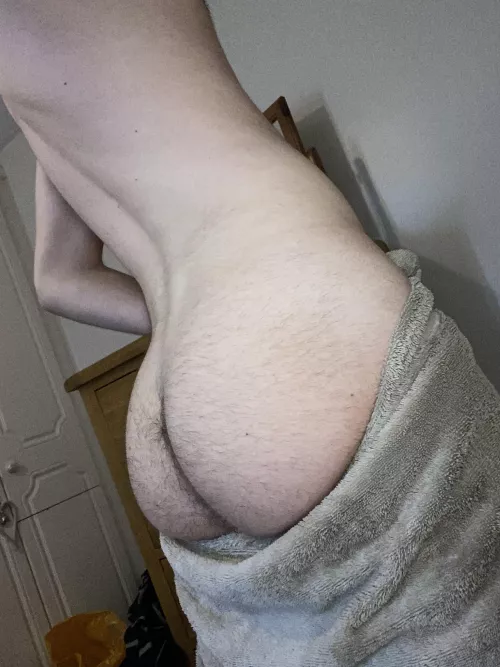 First pick here 🍑 by Amazing_Diamond1048