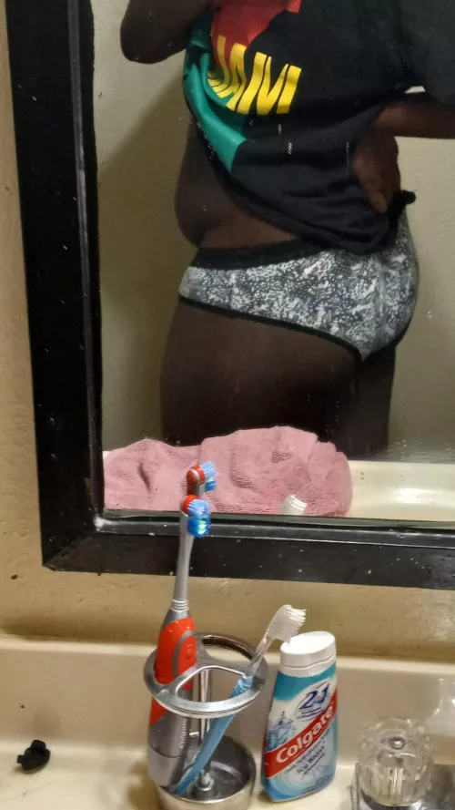 first post be nice 😳 by rashaadsalt