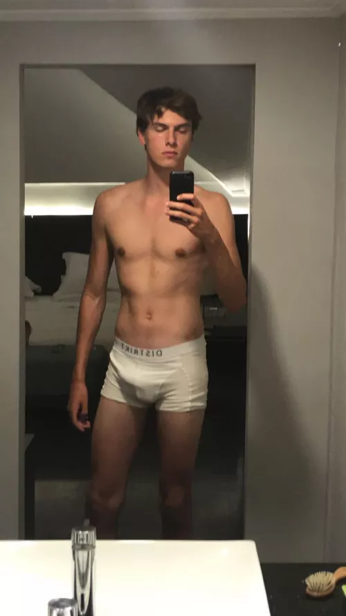 First post here by Flimsy_Suggestion_75