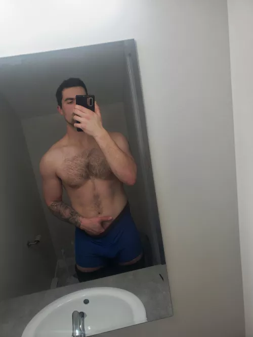 First post here by eMPtY122