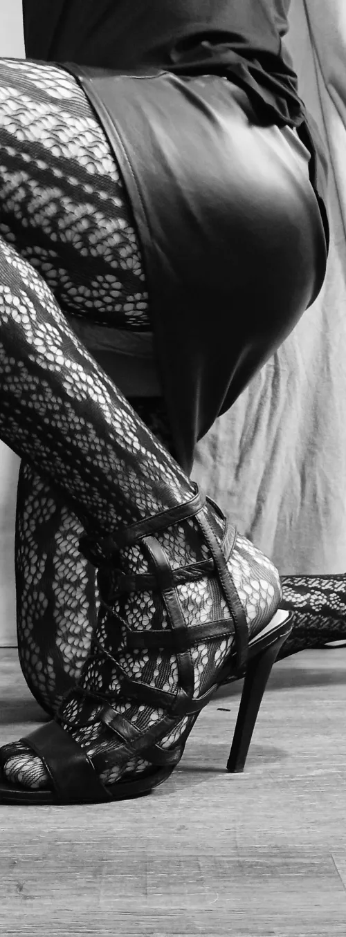 First post here 🤭 by lachatte999