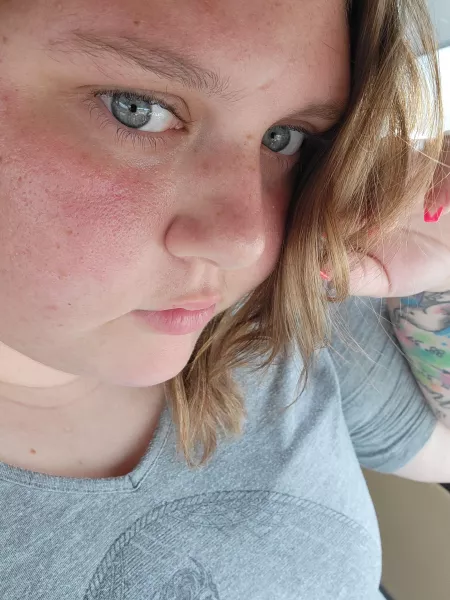 first post here😊 by goodvibesbigthighs