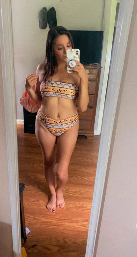 First post here and a new swimsuit by Angelic29