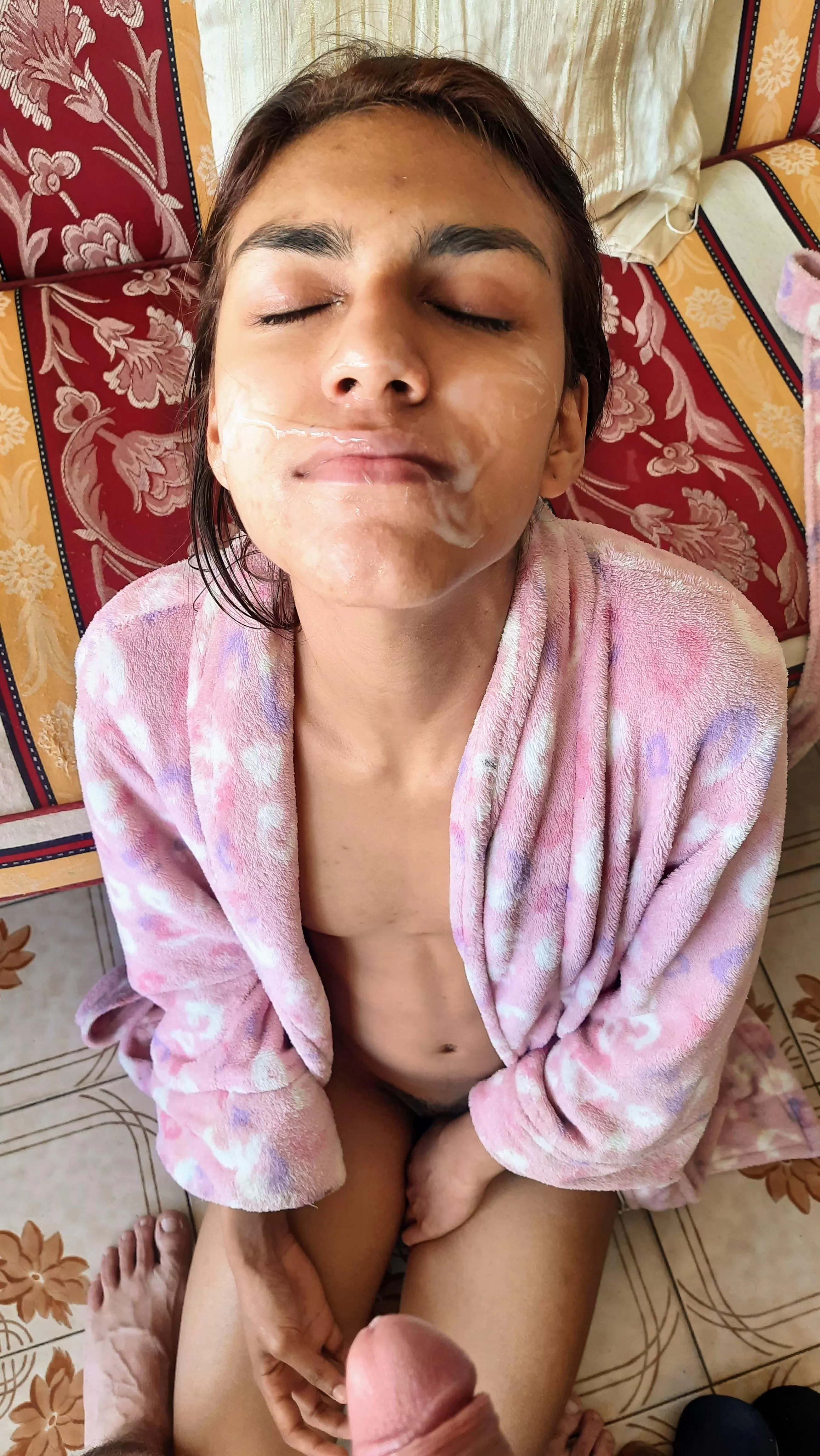 First post here, babys. ♥ posted by feetkarly