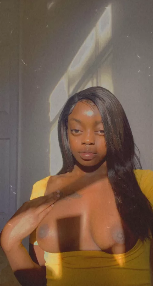 First post here🥰 Do you like chocolate 🍫 by Juiciee_jui