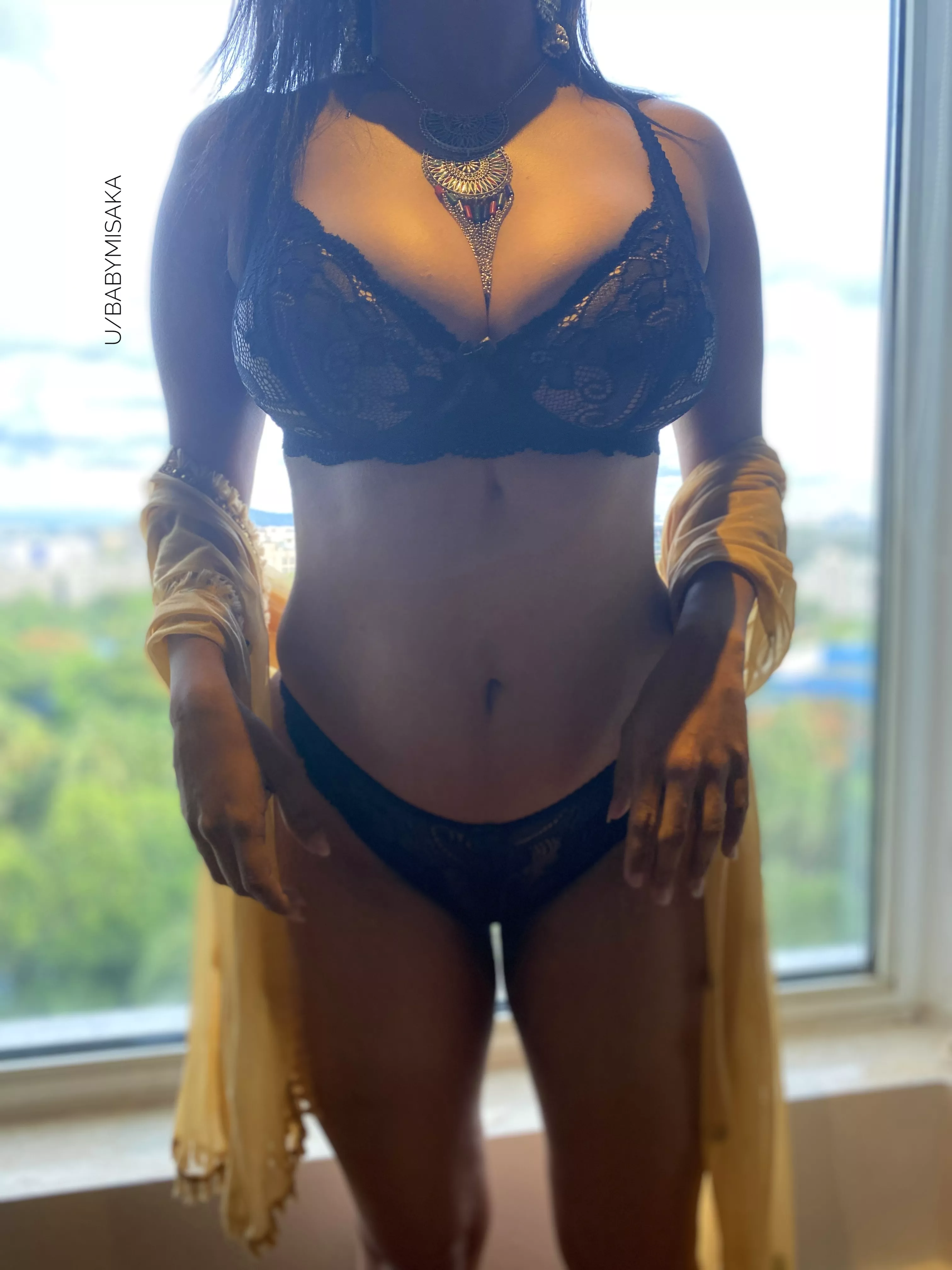 First post here, do you like Indian girls? [F] posted by BabyMisaka