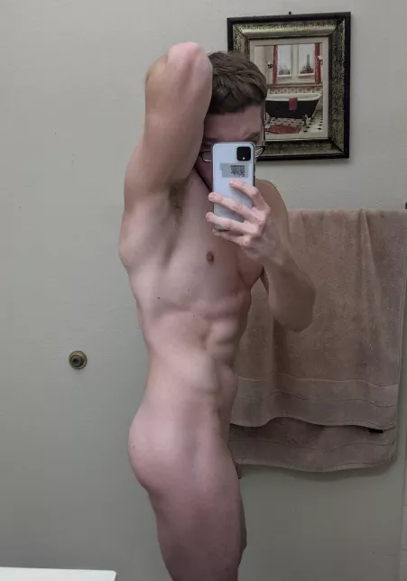 First post here. Happy Monday 😊 by NorCalGuy92