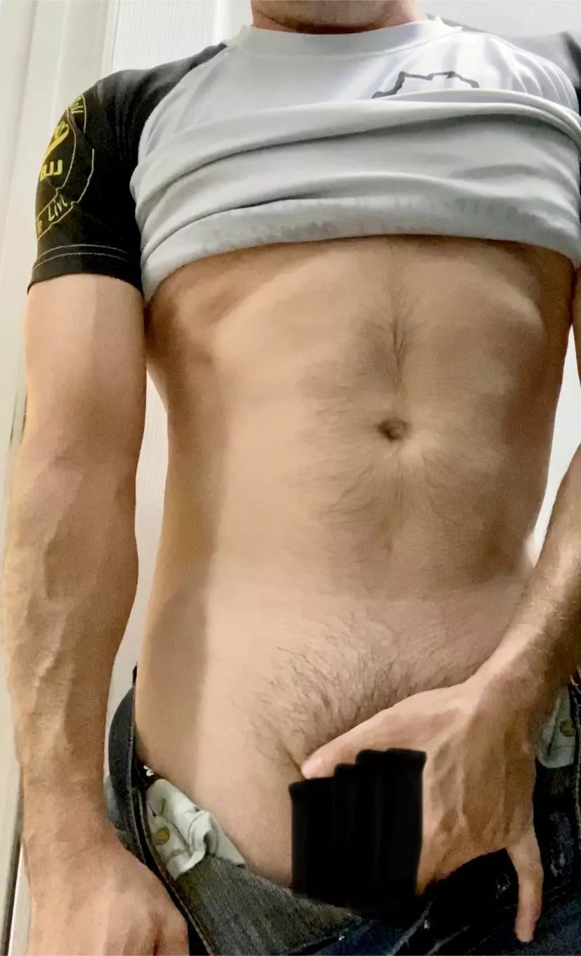 First post here. I was told I might fit in, thoughts. ☺️🤔 posted by Cbombs14