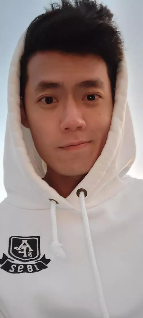 First post here! Just popping in to say hi 👋