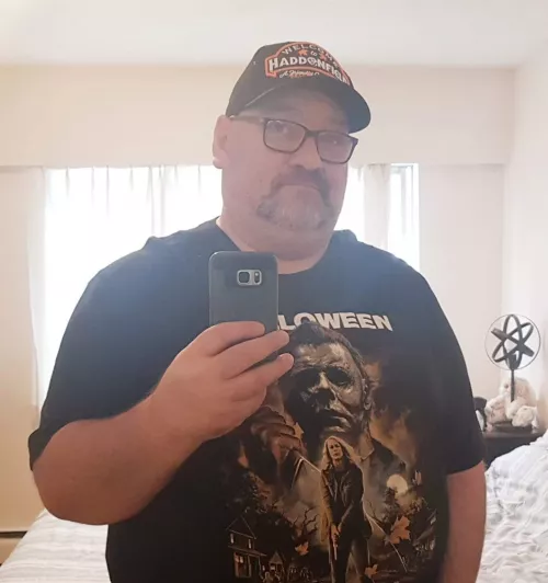 First post here 🐻🏳️‍🌈 by Kootnybehr