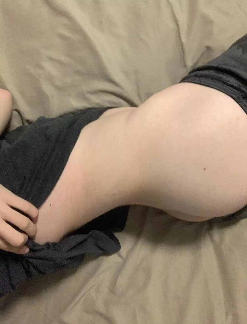 First post here, let’s chat😉 posted by Your_new_pal